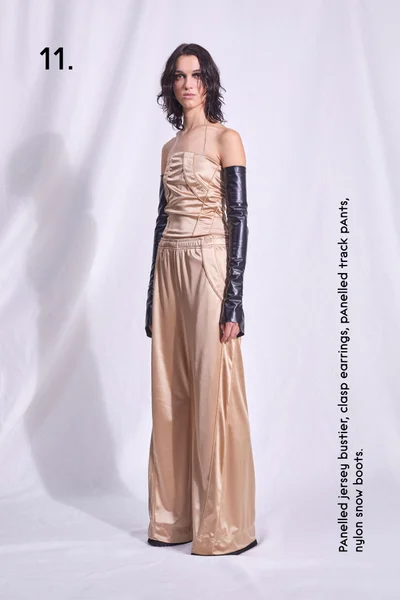 Look 11